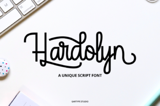 Hardolyn: A Script Font That Transformed My Business Packaging